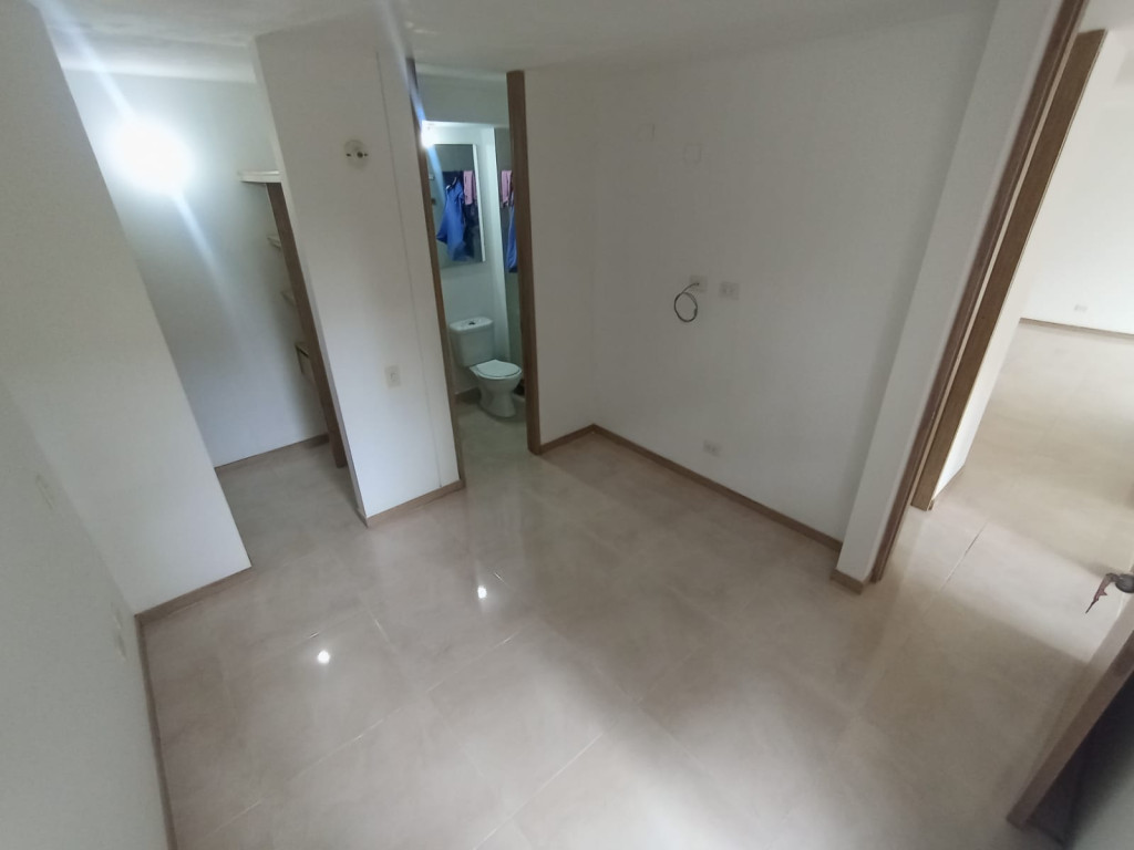 Apartamento En Arriendo - Prados Del Norte, Cali