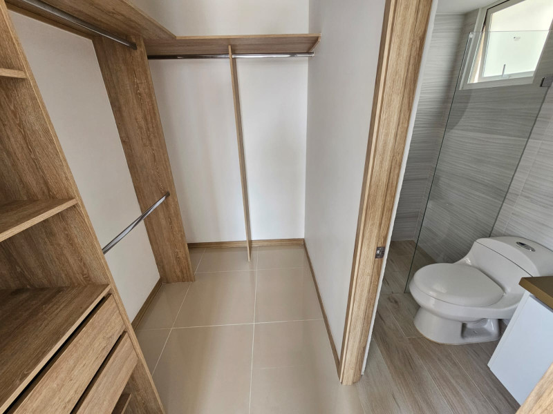 Apartamento En Venta - Valle Del Lili, Cali