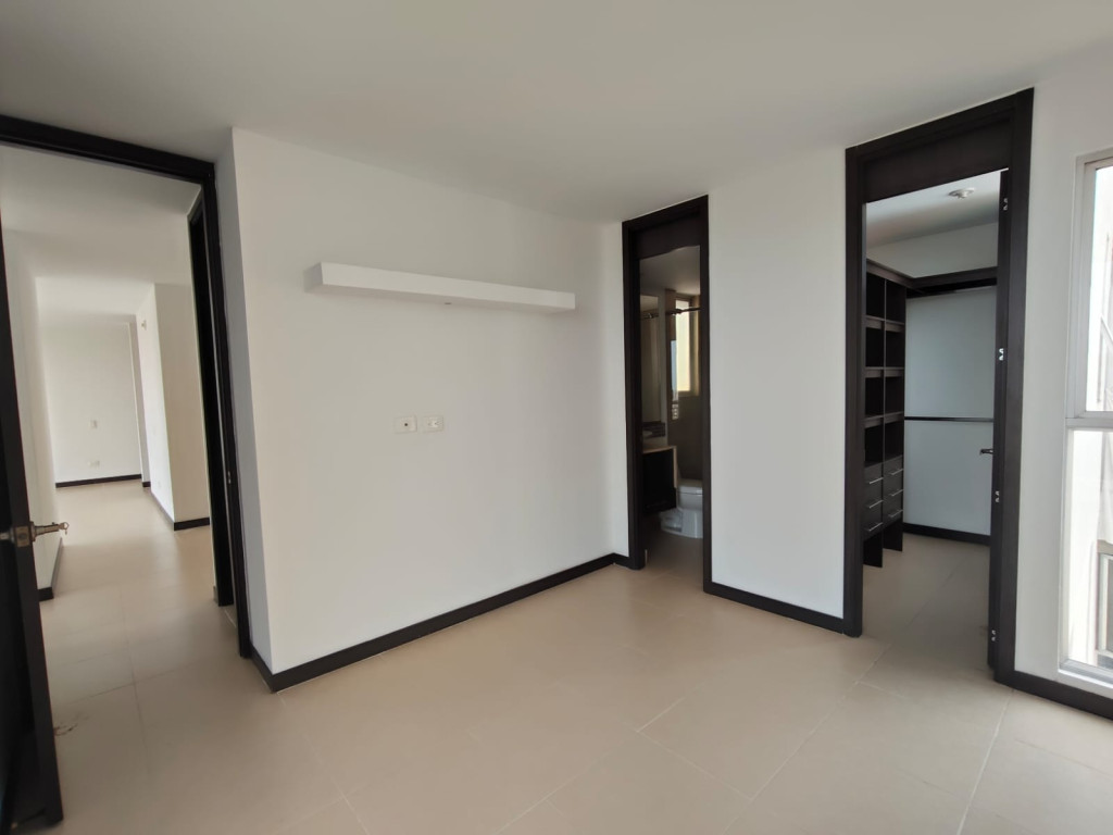 Apartamento En Venta - Valle Del Lili, Cali