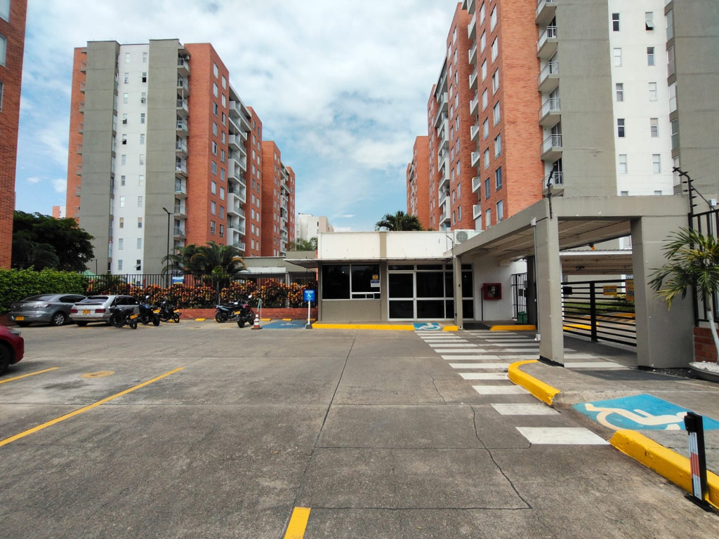 Apartamento En Venta - Valle Del Lili, Cali
