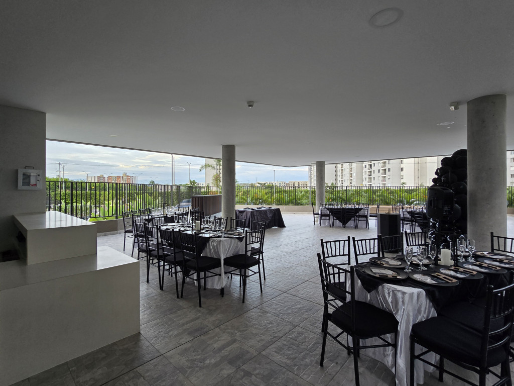 Apartamento En Venta - Bochalema, Cali