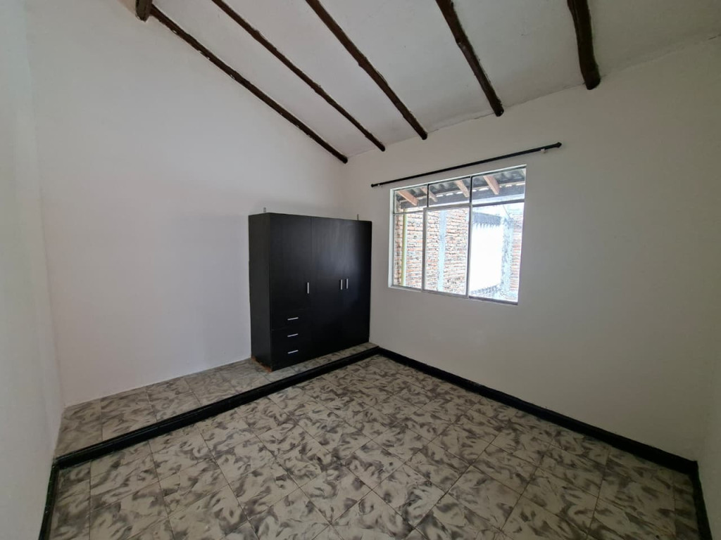 Casa En Arriendo - Primero De Mayo, Cali