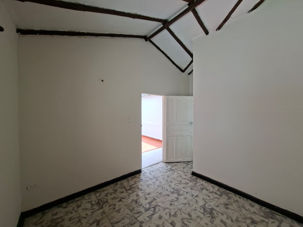 Casa En Arriendo - Primero De Mayo, Cali