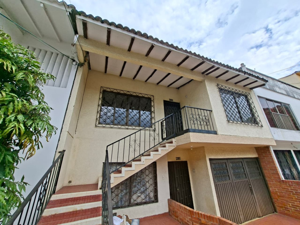 Casa En Arriendo - Primero De Mayo, Cali