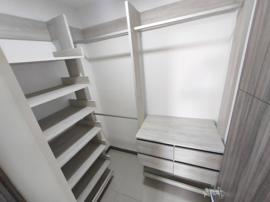 Apartamento En Arriendo - Valle Del Lili, Cali