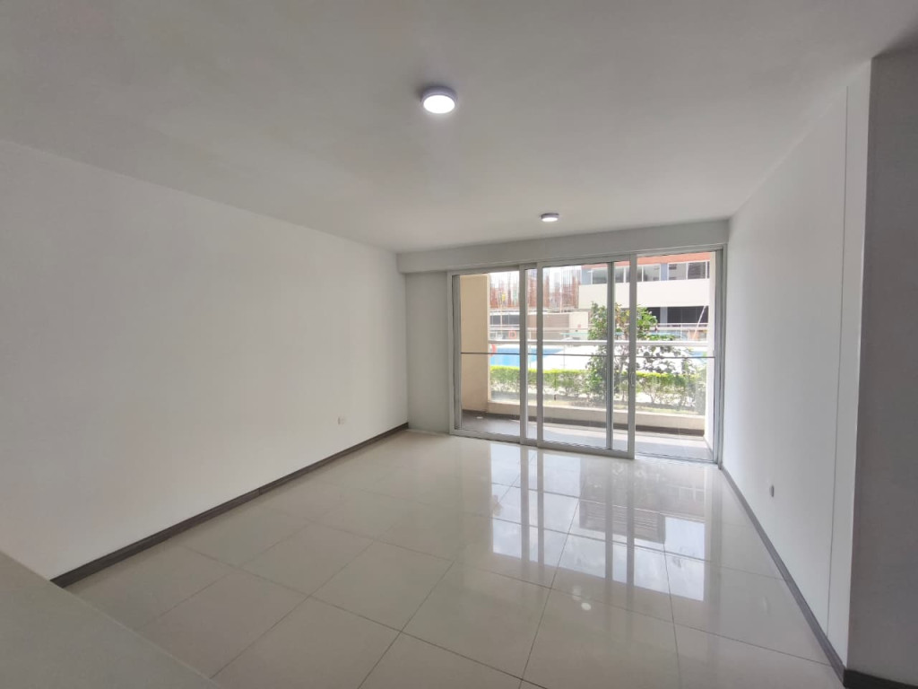 Apartamento En Arriendo - Valle Del Lili, Cali