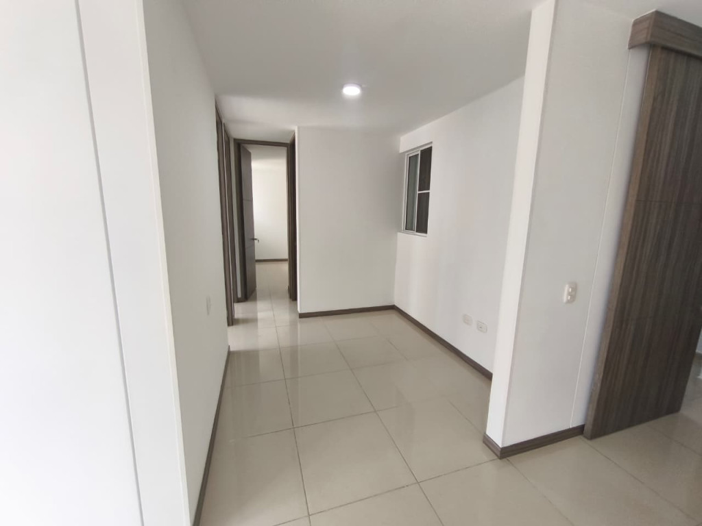 Apartamento En Arriendo - Valle Del Lili, Cali