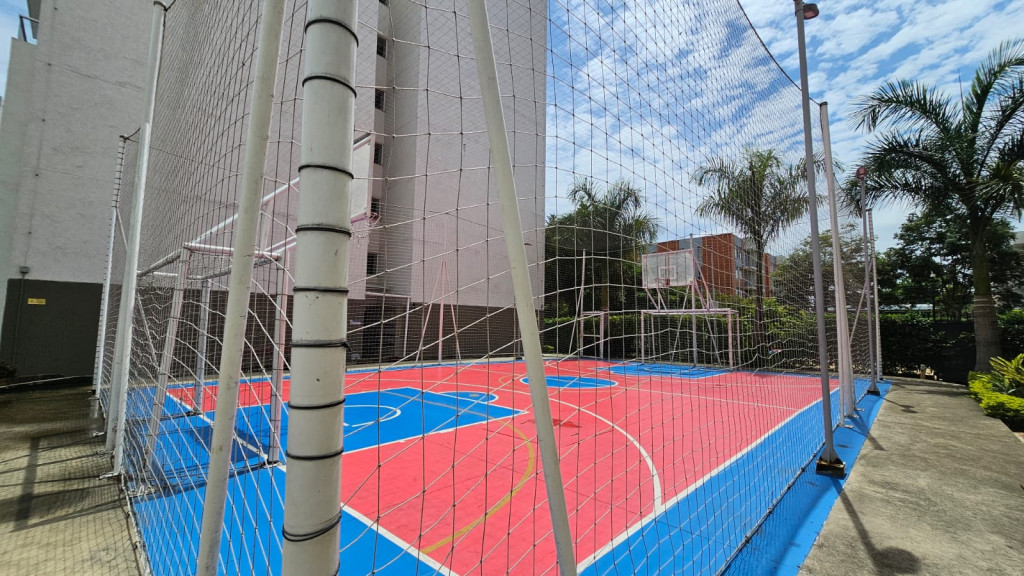 Apartamento En Arriendo - Valle Del Lili, Cali