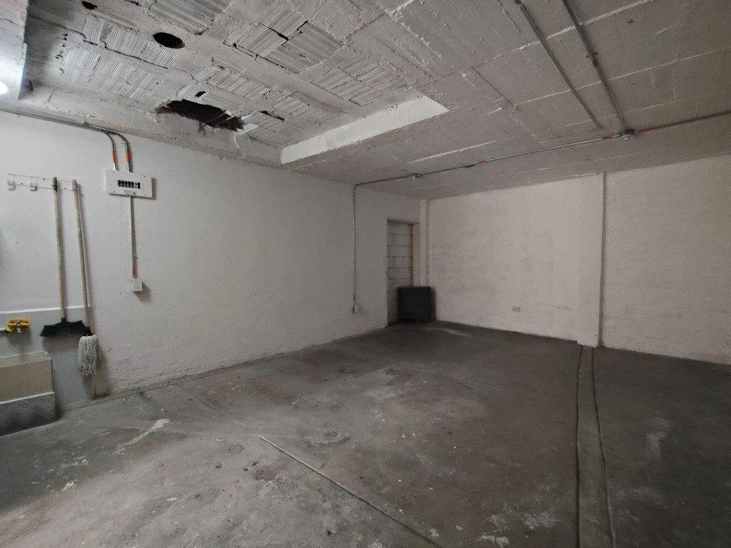 Local En Arriendo - Champagñat, Cali