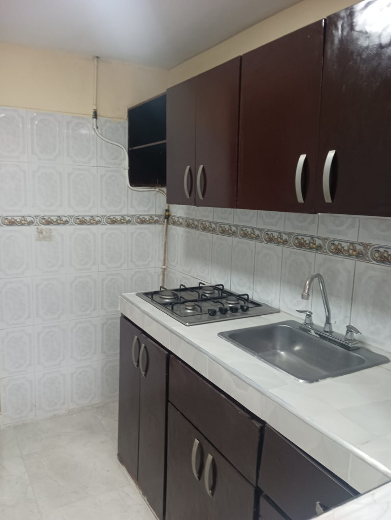Apartamento En Arriendo - Los Alcázares, Cali