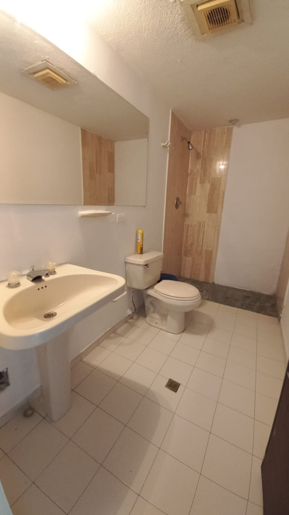 Oficina En Arriendo - Versalles, Cali