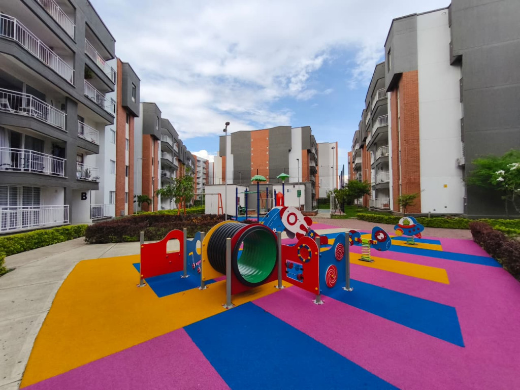 Apartamento En Arriendo - El Vivero, Cali