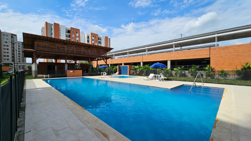 Apartamento En Arriendo - Ciudad Pacifica, Cali