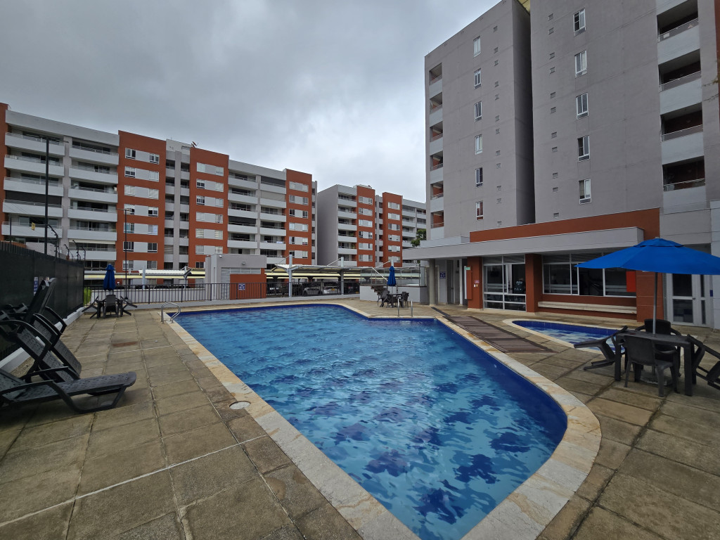 Apartamento En Venta - Bochalema, Cali