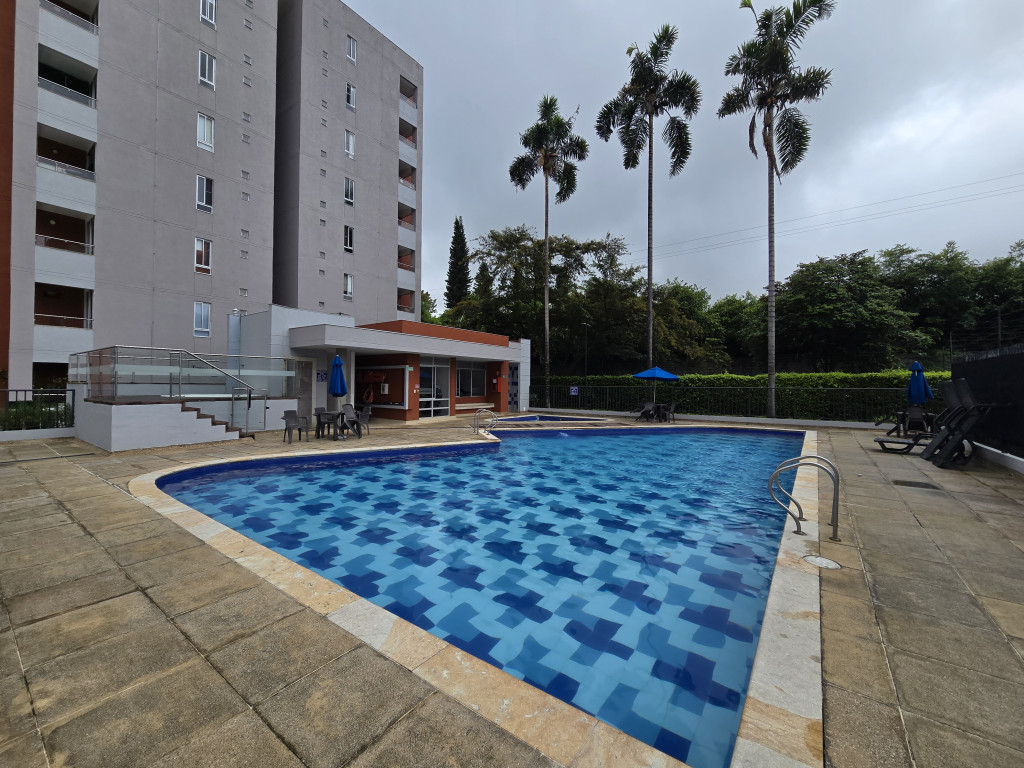 Apartamento En Venta - Bochalema, Cali