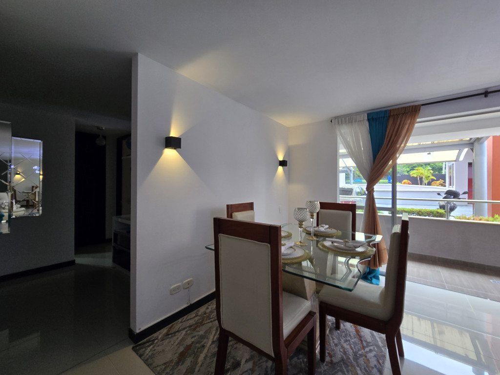 Apartamento En Venta - Bochalema, Cali