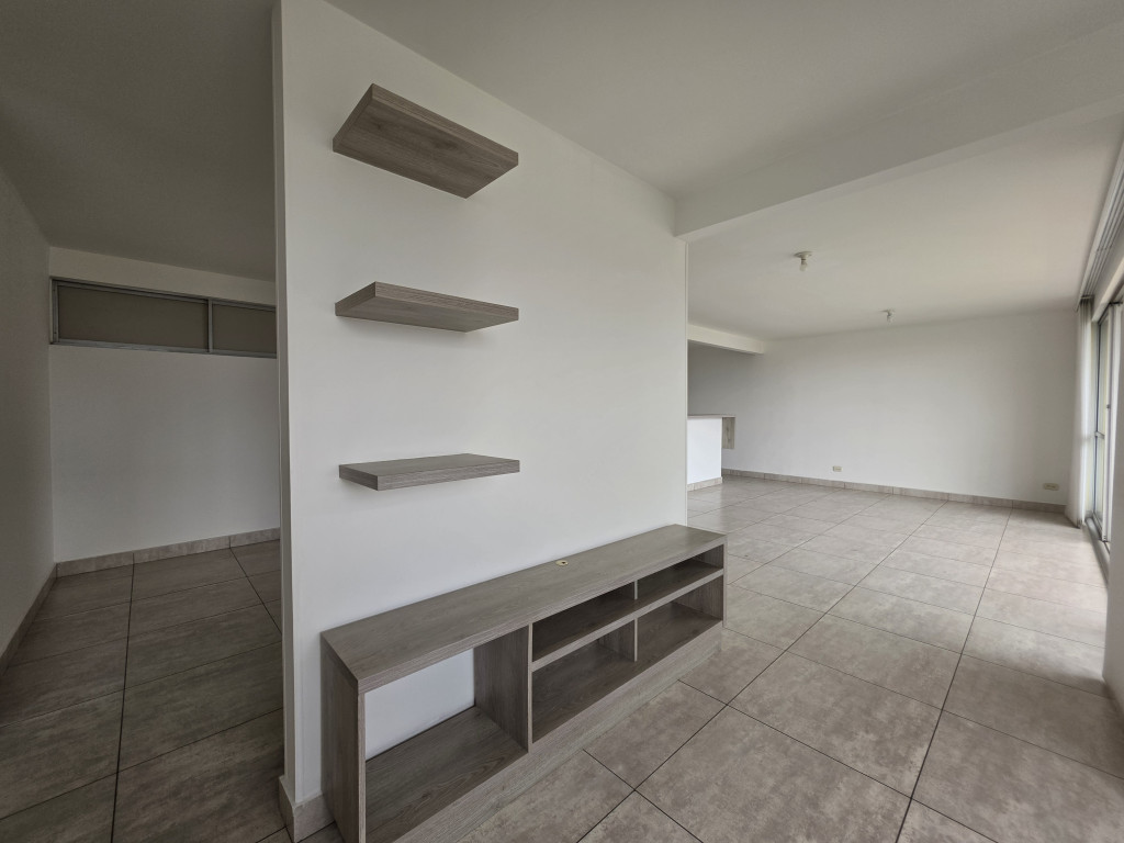 Apartamento En Venta - Valle Del Lili, Cali