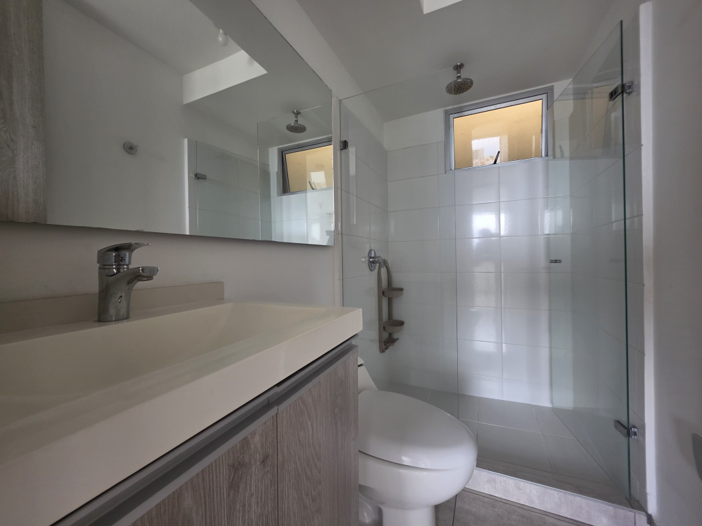 Apartamento En Venta - Valle Del Lili, Cali