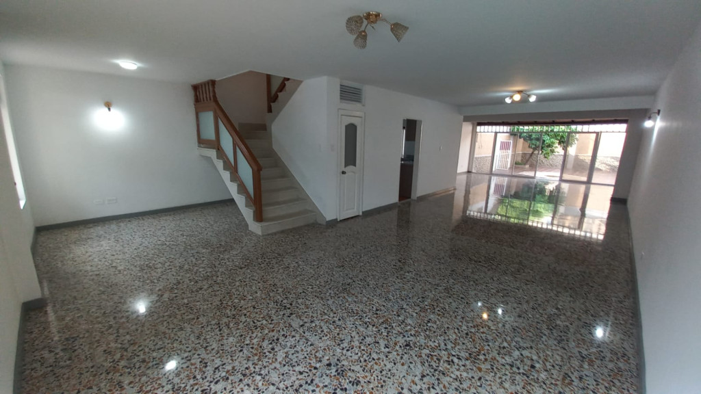 Casa En Arriendo - Flora, Cali