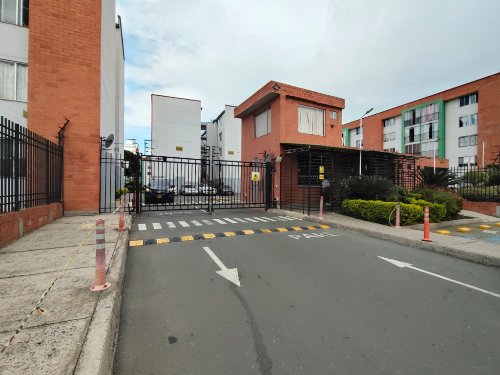 Apartamento En Arriendo - La Alianza , Cali