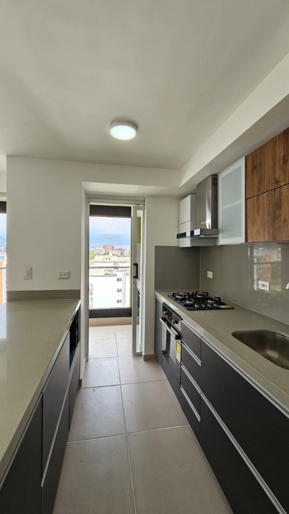 Apartamento En Arriendo - Valle Del Lili, Cali