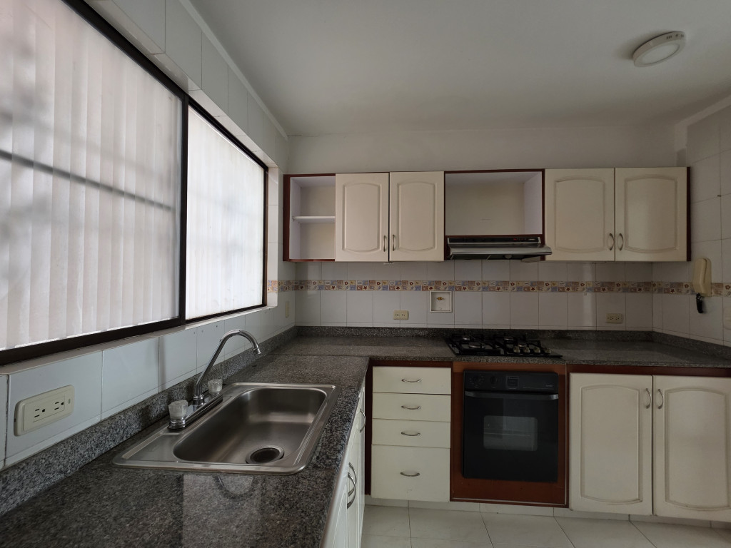 Apartamento En Venta - Tequendama, Cali