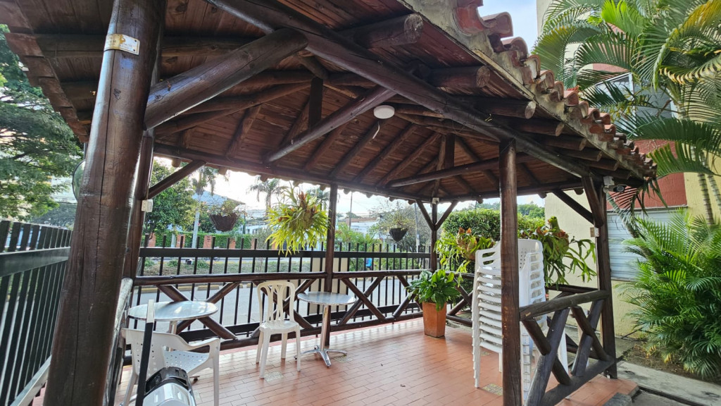 Apartamento En Arriendo - Primero De Mayo, Cali