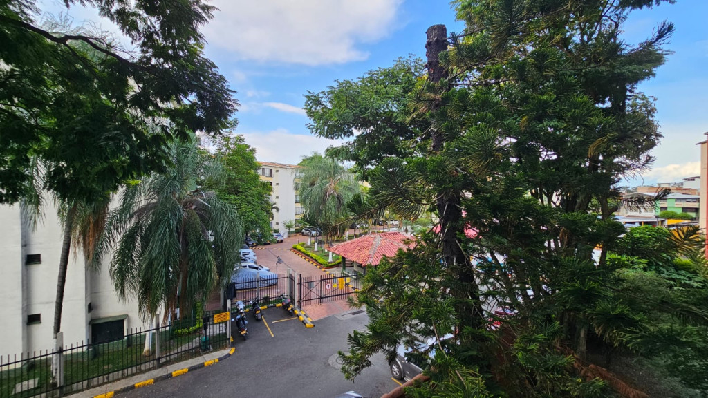 Apartamento En Arriendo - Primero De Mayo, Cali