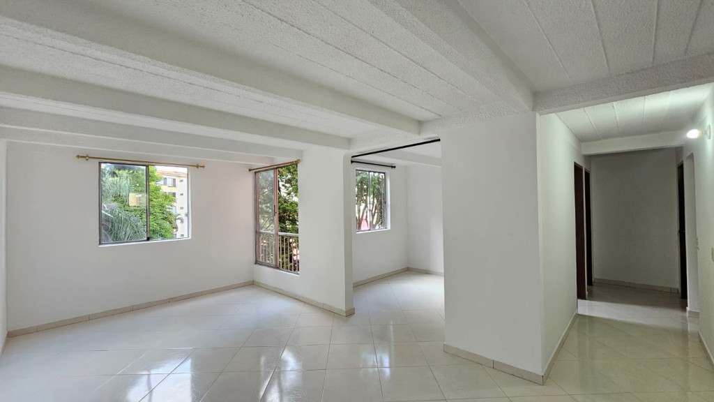 Apartamento En Arriendo - Primero De Mayo, Cali