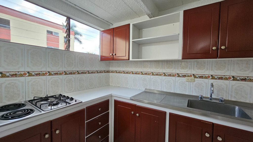 Apartamento En Arriendo - Primero De Mayo, Cali