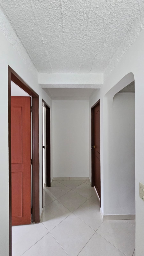 Apartamento En Arriendo - Primero De Mayo, Cali