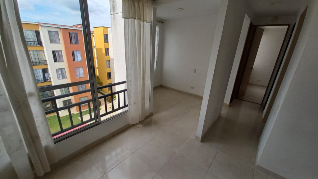 Apartamento En Arriendo - Los Almendros, Cali