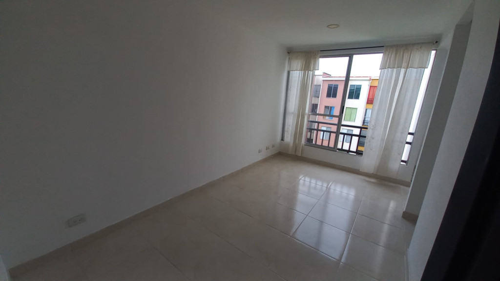 Apartamento En Arriendo - Los Almendros, Cali