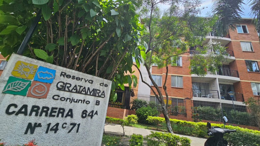 Apartamento En Arriendo - El Limonar, Cali