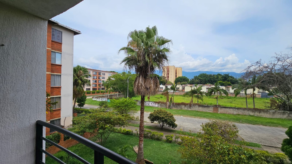 Apartamento En Arriendo - El Limonar, Cali