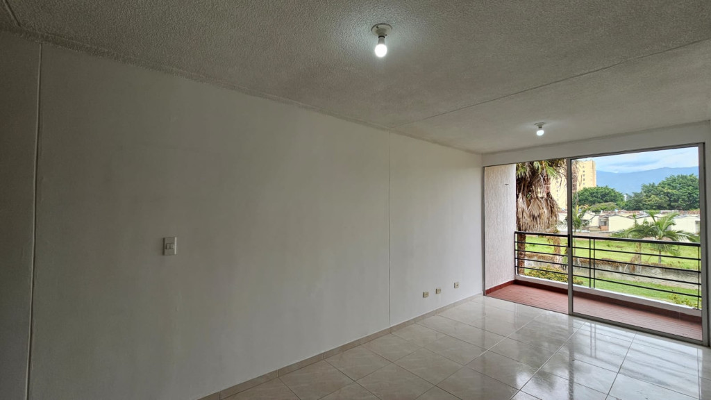 Apartamento En Arriendo - El Limonar, Cali