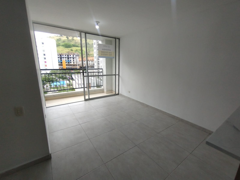 Apartamento En Arriendo - Ciudad Guabinas, Yumbo
