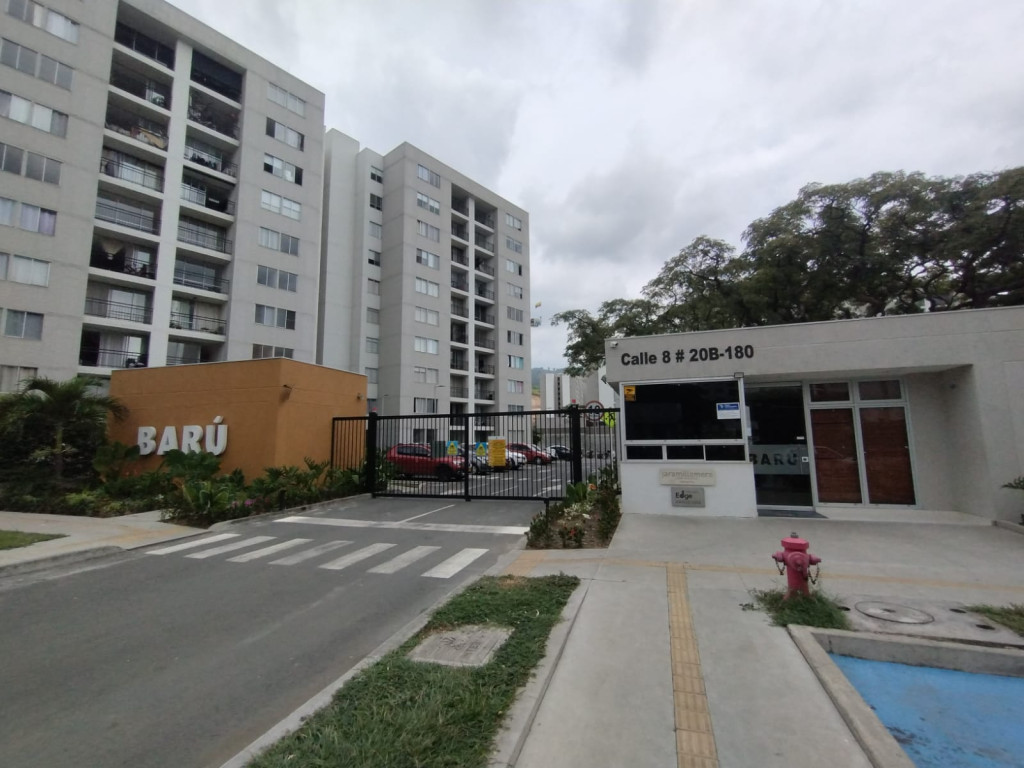 Apartamento En Arriendo - Ciudad Guabinas, Yumbo