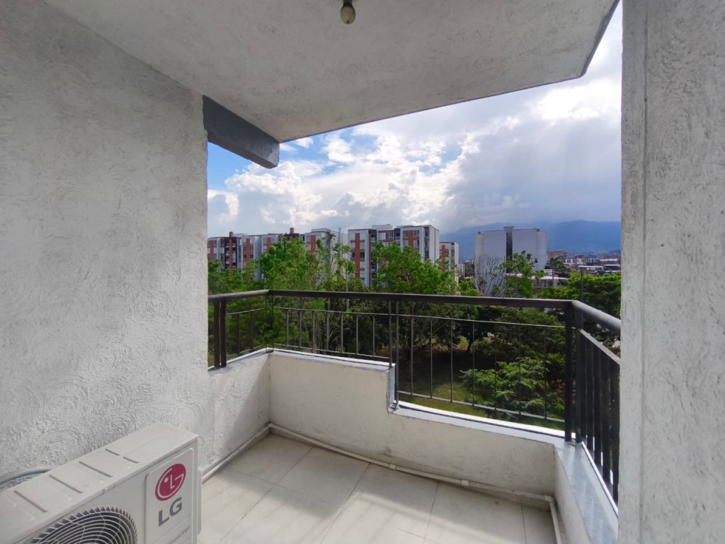 Apartamento En Arriendo - Valle Del Lili, Cali