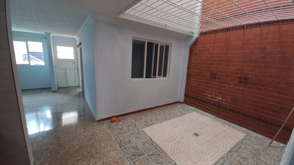 Casa En Arriendo - Cristóbal Colón, Cali