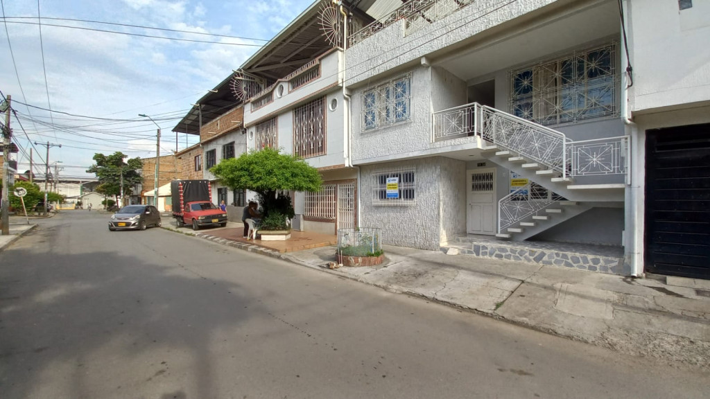 Casa En Arriendo - Cristóbal Colón, Cali