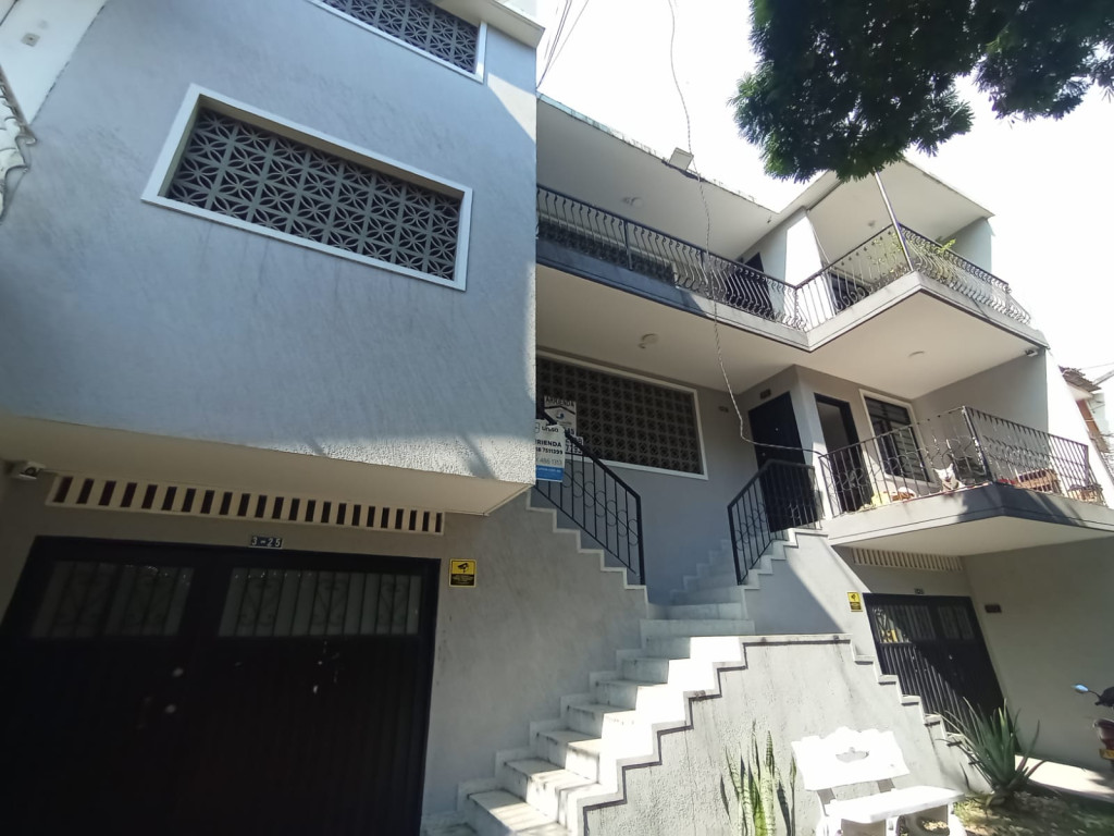 Apartaestudio En Arriendo - Miraflores, Cali