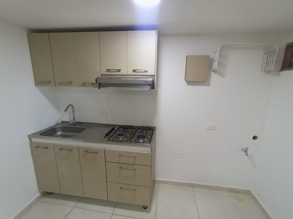 Apartaestudio En Arriendo - Miraflores, Cali