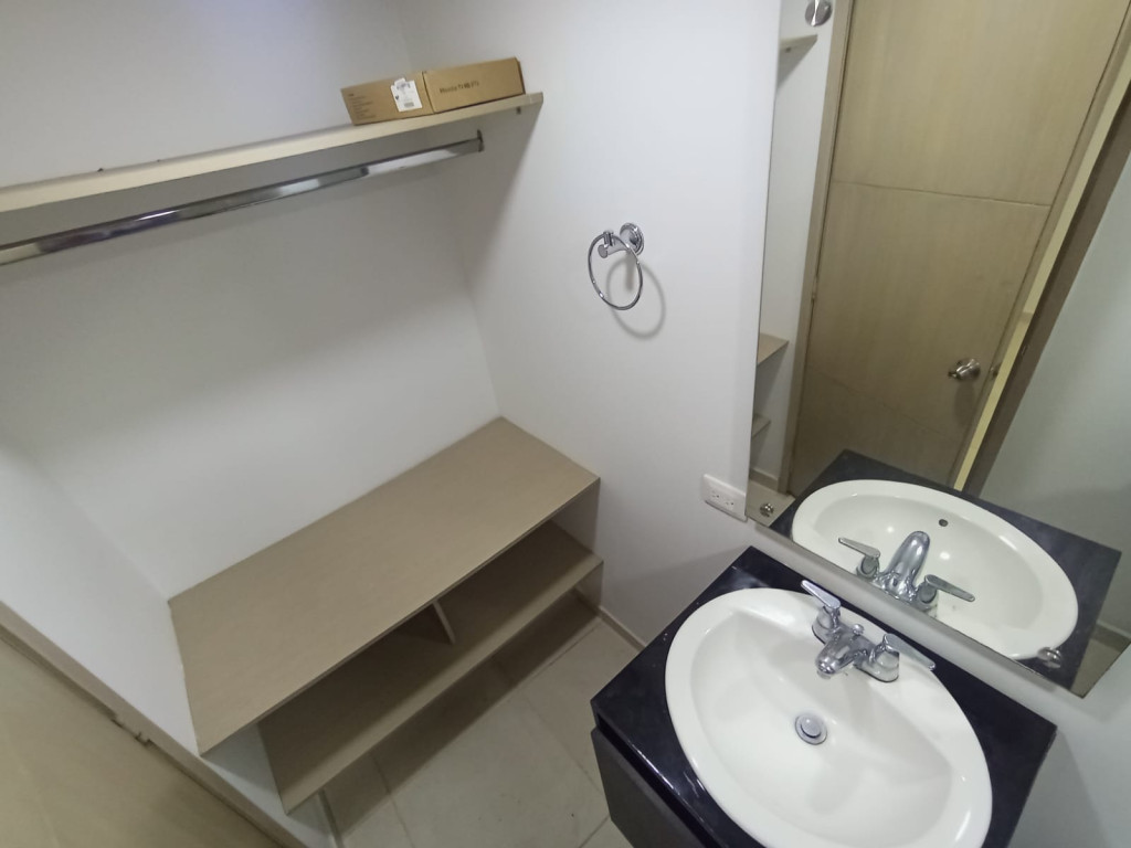 Apartaestudio En Arriendo - Miraflores, Cali