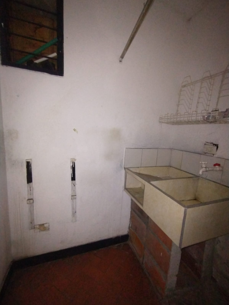 Local En Arriendo - Simón Bolívar Jamundi Centro, Jamundí