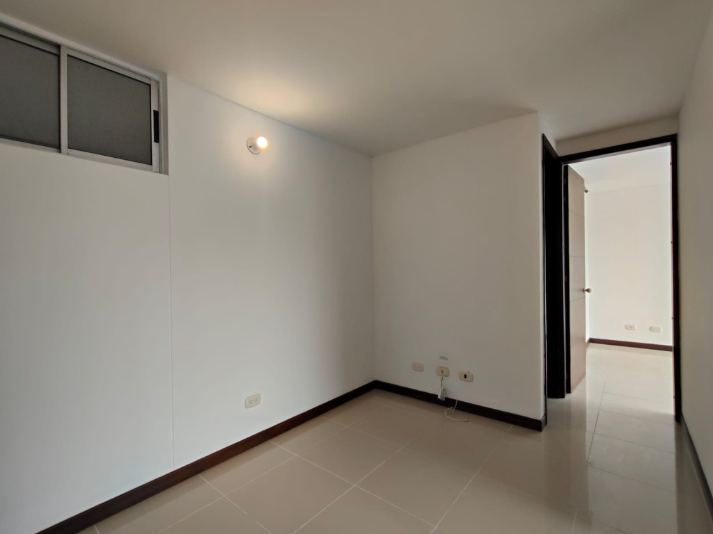 Apartamento En Arriendo - Valle Del Lili, Cali