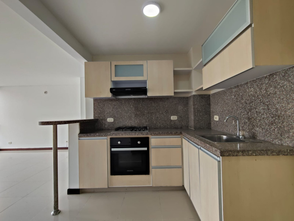 Apartamento En Arriendo - Valle Del Lili, Cali