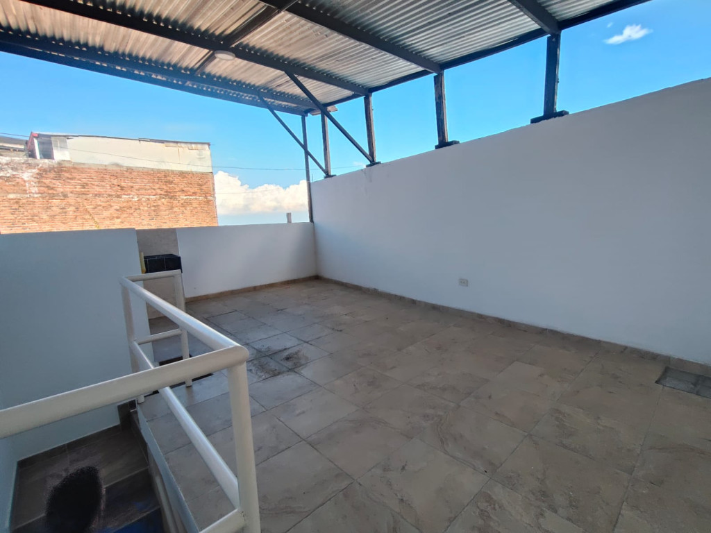 Casa En Arriendo - San Cayetano, Cali