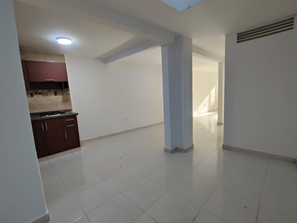 Casa En Arriendo - San Cayetano, Cali