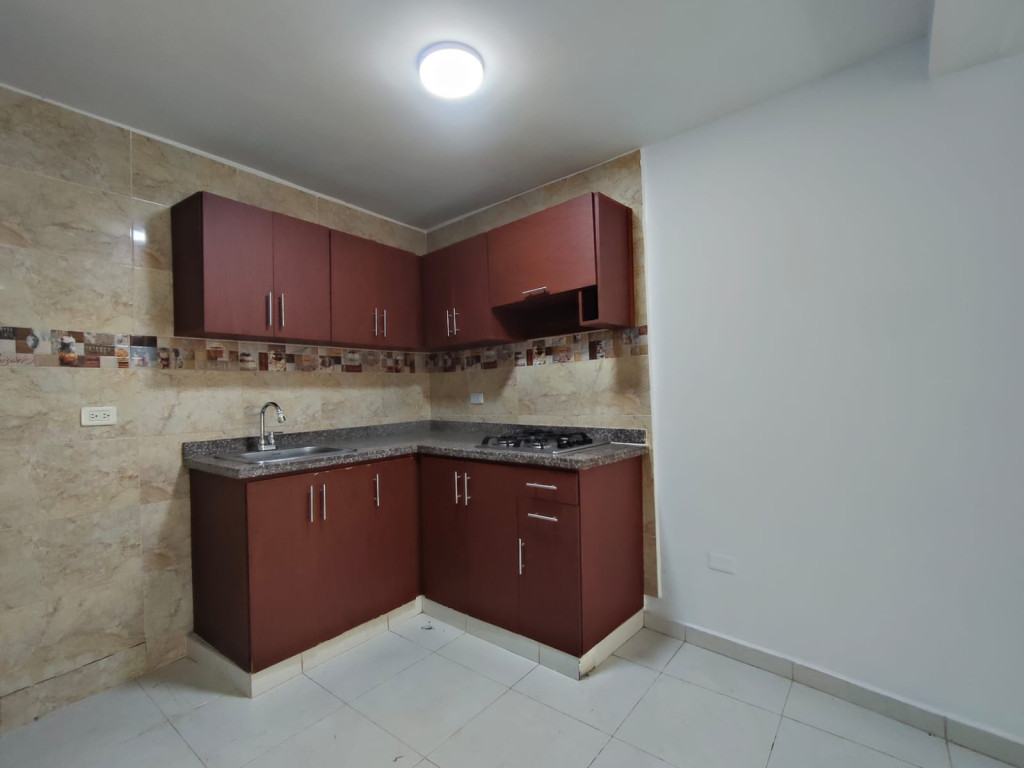 Casa En Arriendo - San Cayetano, Cali